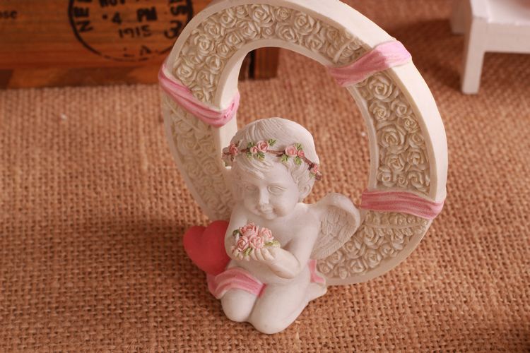 Bộ chữ Love thiên thần